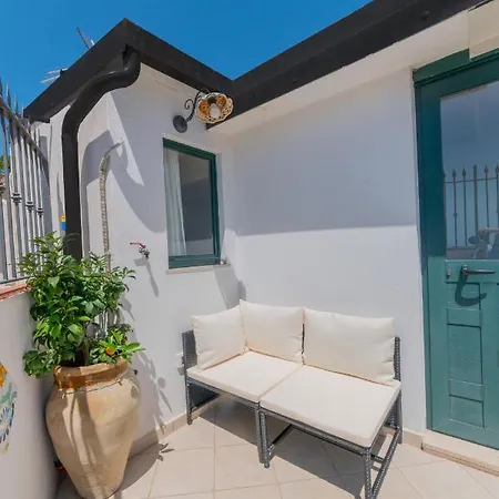 Ottaviano - Elegante Attico Vista Mare