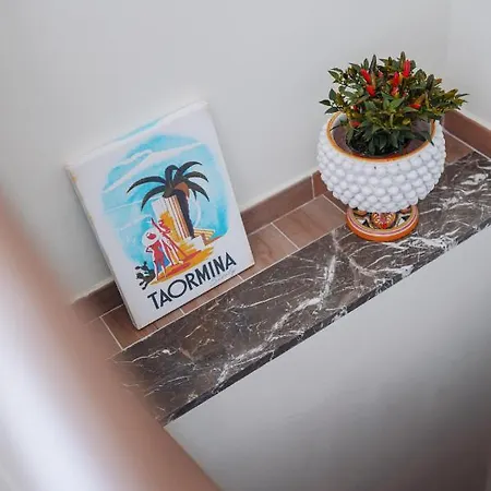 Appartamento Ottaviano - Elegante Attico Vista Mare Taormina